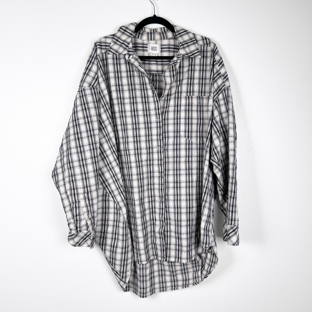 Urban Outfitter BDG Women's Oversized Plaid Button Up Sz XL
